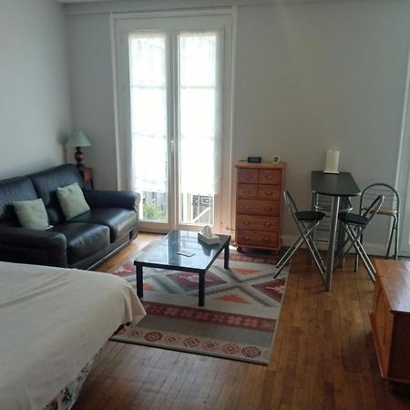 Appartement Perret 105 Rue Victor Hugo, Lumineux, Plein Centre, Parking Prive Arrivee Autonome Tout A Pied Le Havre Exterior foto
