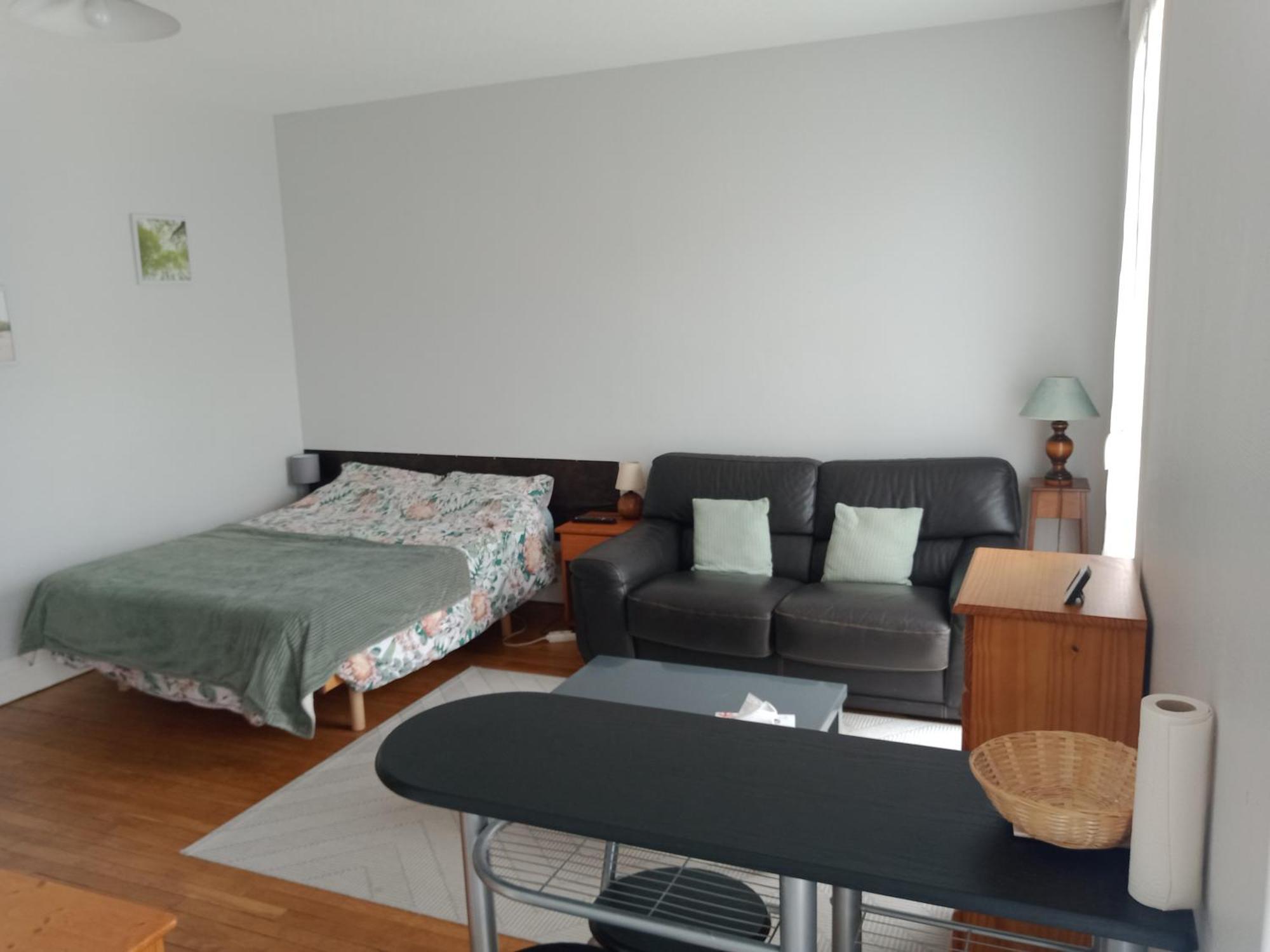 Appartement Perret 105 Rue Victor Hugo, Lumineux, Plein Centre, Parking Prive Arrivee Autonome Tout A Pied Le Havre Exterior foto