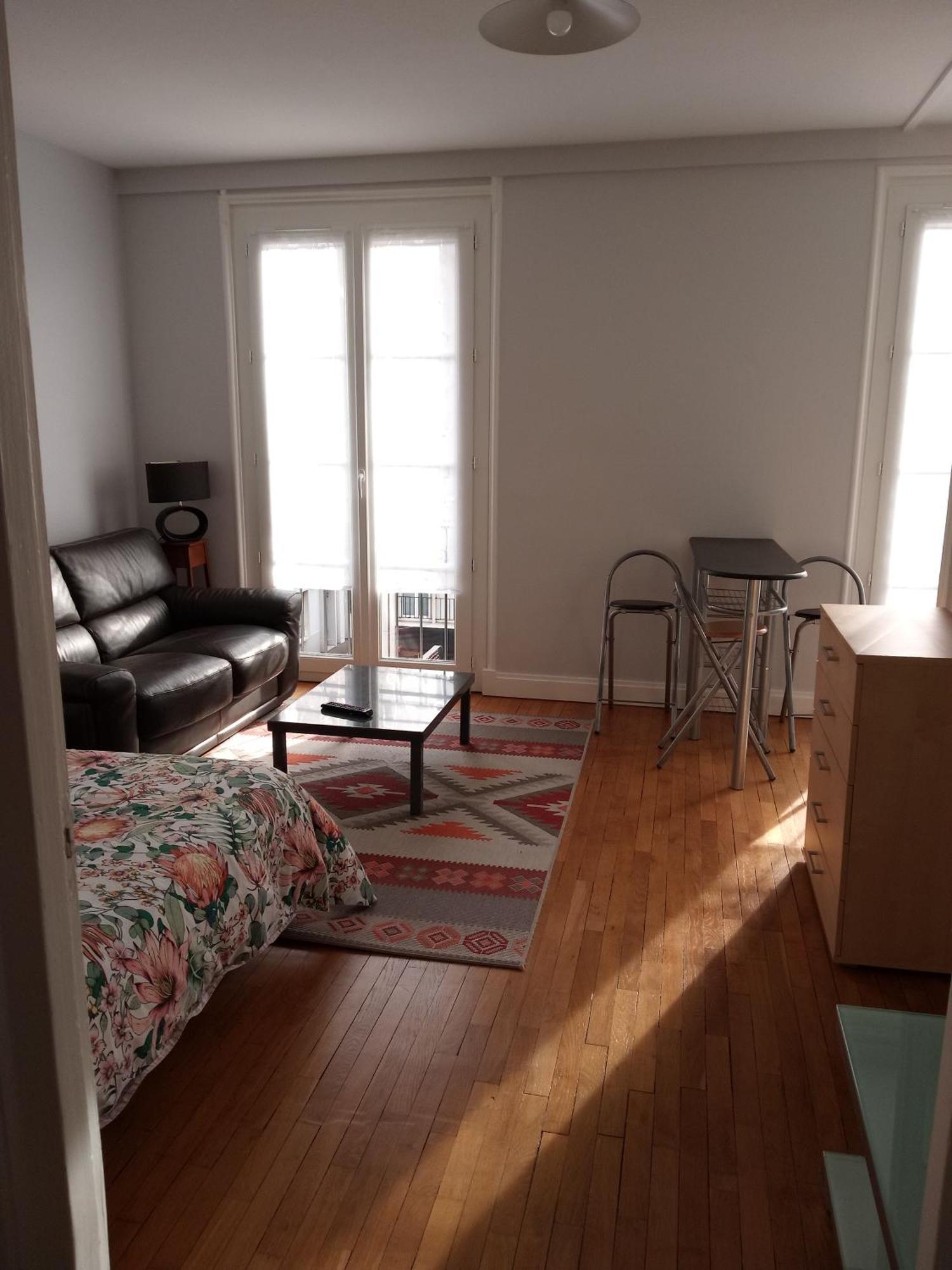 Appartement Perret 105 Rue Victor Hugo, Lumineux, Plein Centre, Parking Prive Arrivee Autonome Tout A Pied Le Havre Exterior foto